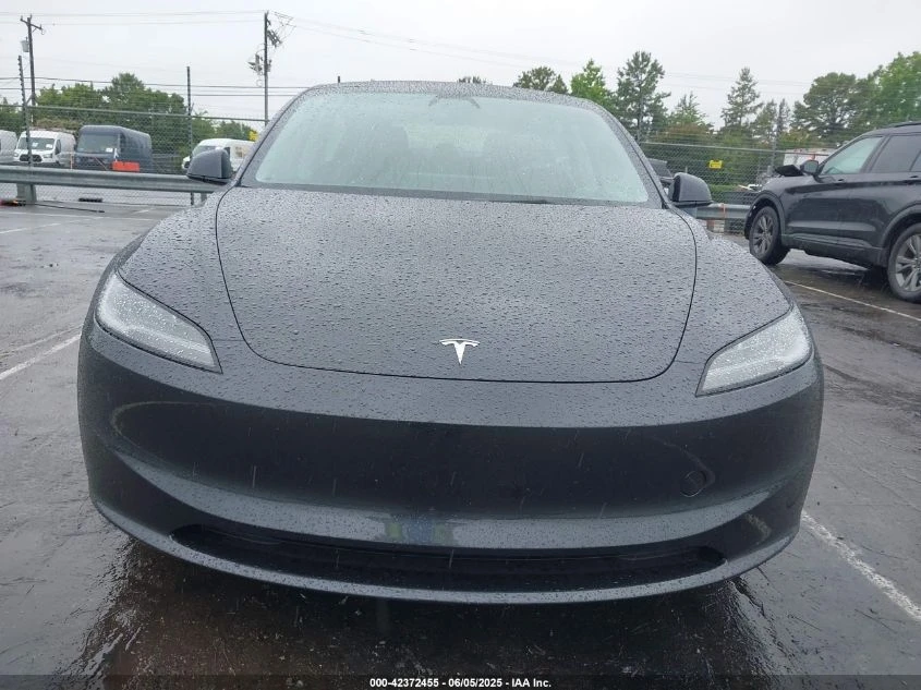 Tesla Model 3 U  U UX Rear Wheel Drive - изображение 4