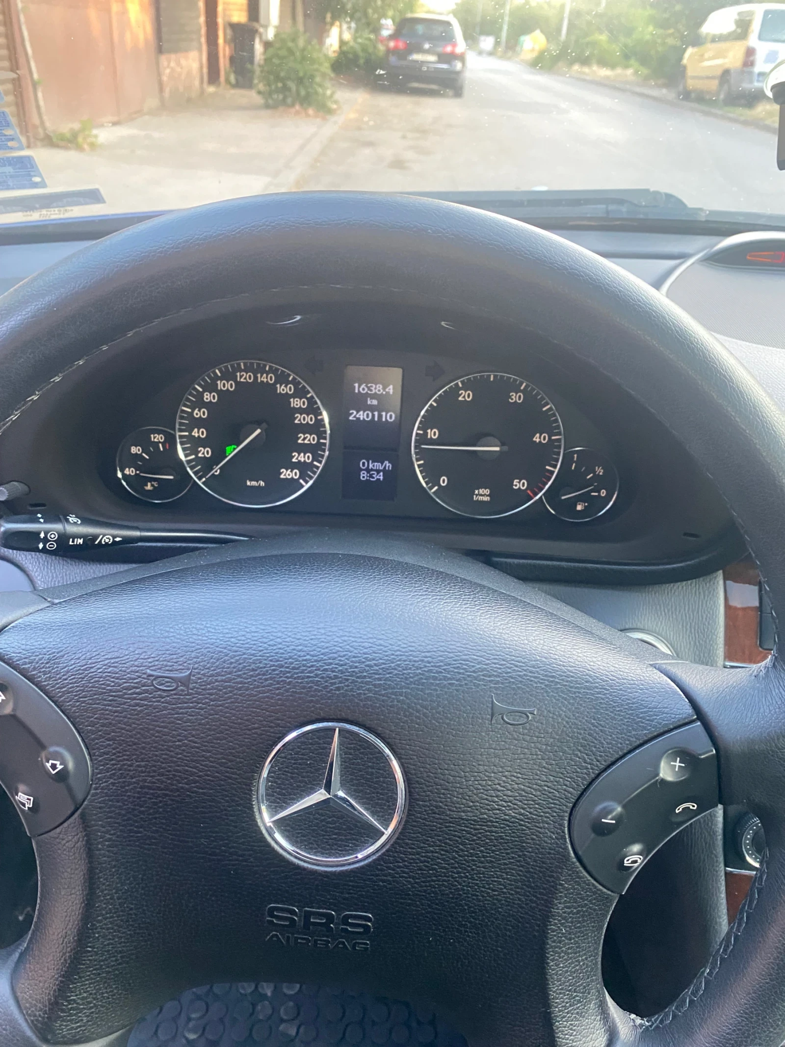 Mercedes-Benz C 220  - изображение 7