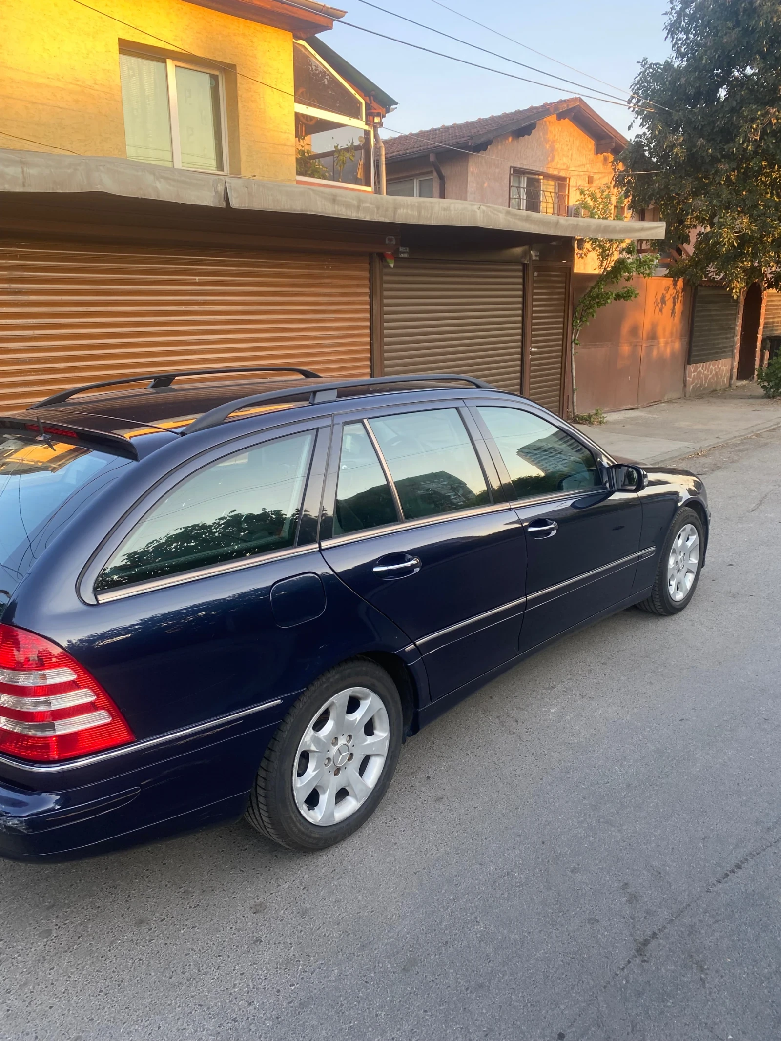 Mercedes-Benz C 220  - изображение 4
