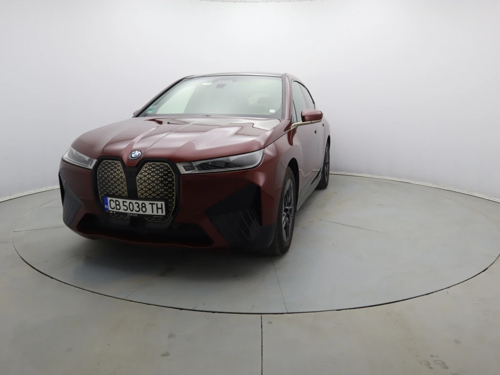 BMW iX  - изображение 3