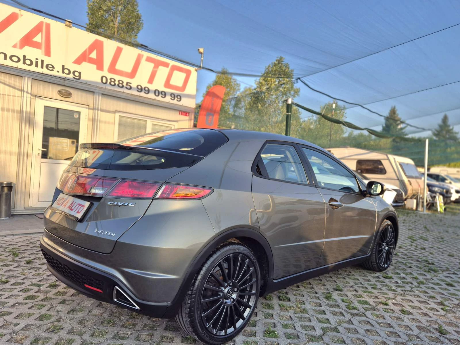 Honda Civic 2.2D-EXECUTIVE-ПАНОРАМА-КОЖА-FULL - изображение 4