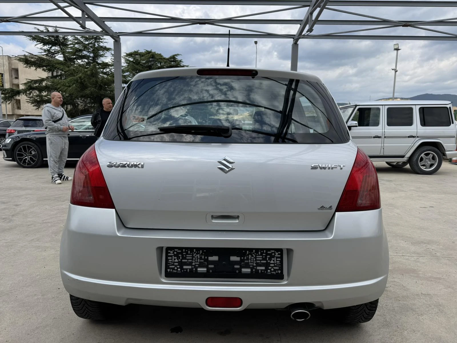Suzuki Swift 92ps* 4x4* Бензин* Климатик - изображение 4