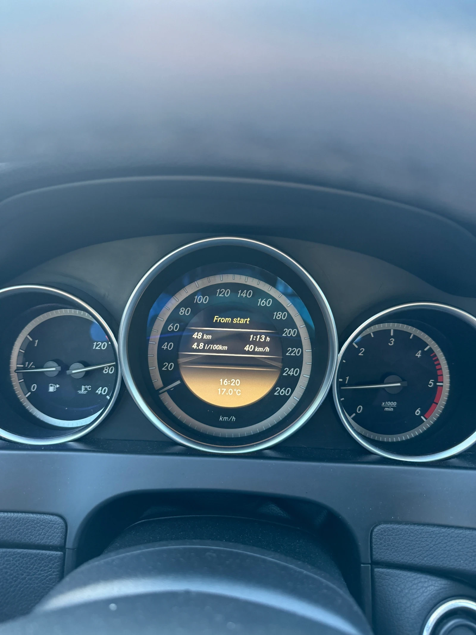 Mercedes-Benz C 200  - изображение 2