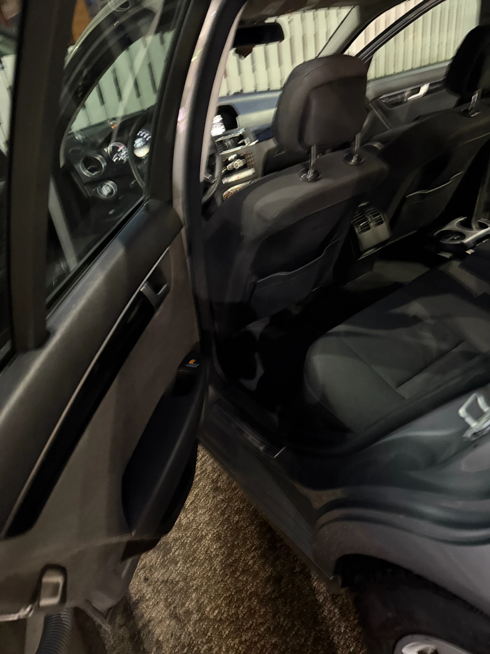 Mercedes-Benz C 200 | Mobile.bg � ����������� 15