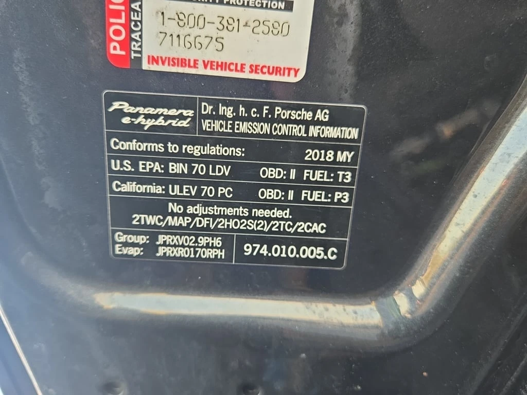 Porsche Panamera * 4 * CARFAX * БЕЗ ПЪРВОНАЧАЛНА ВНОСКА - изображение 9