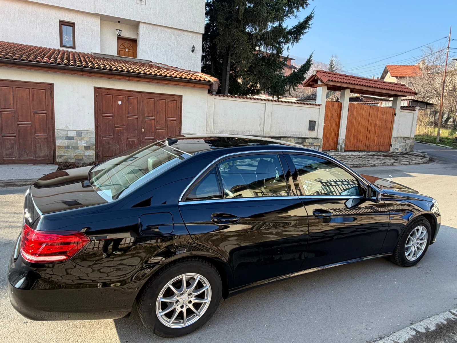 Mercedes-Benz E 200 Natural gas - изображение 4