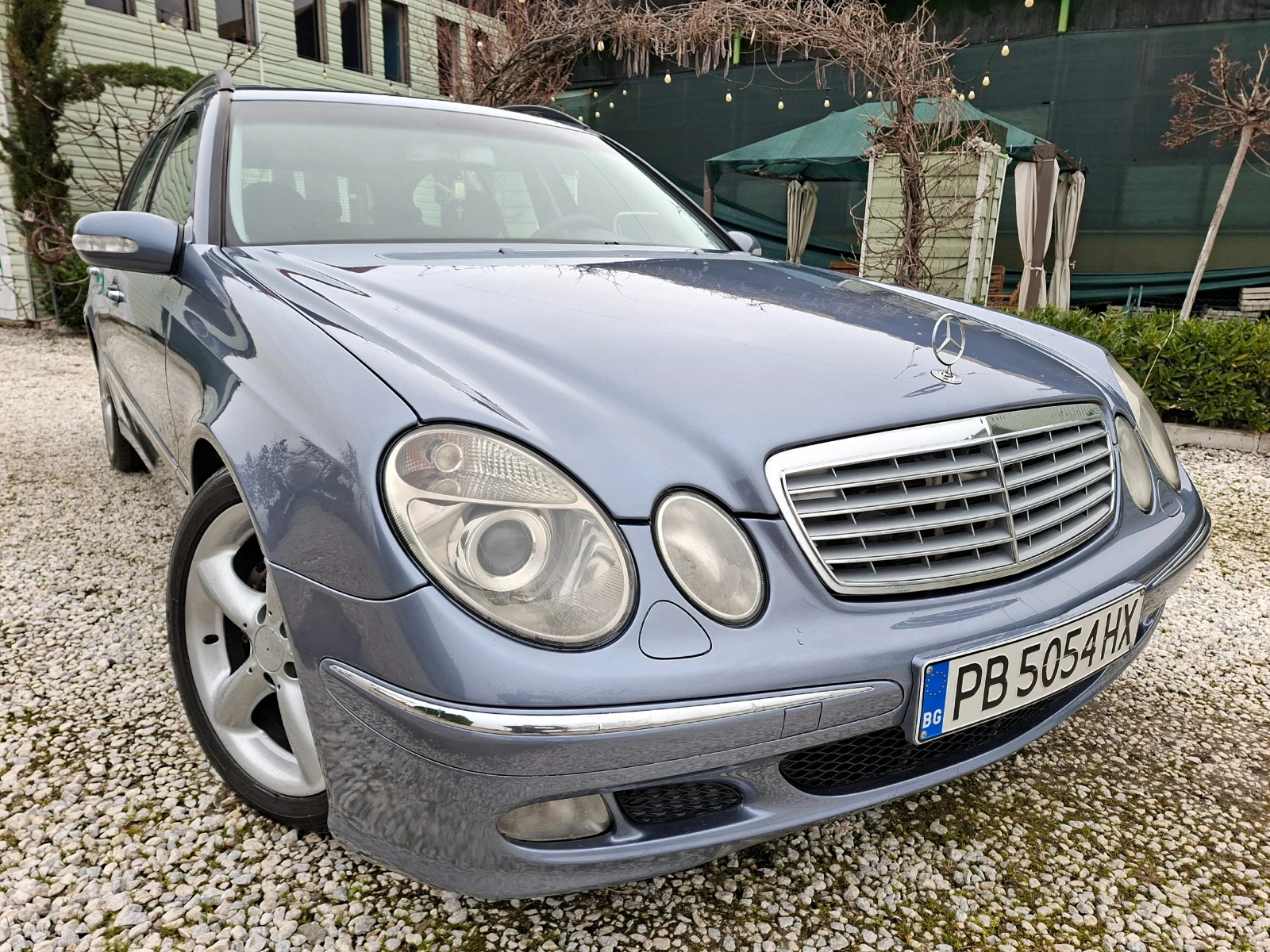 Mercedes-Benz E 320 CDI Редови - изображение 4