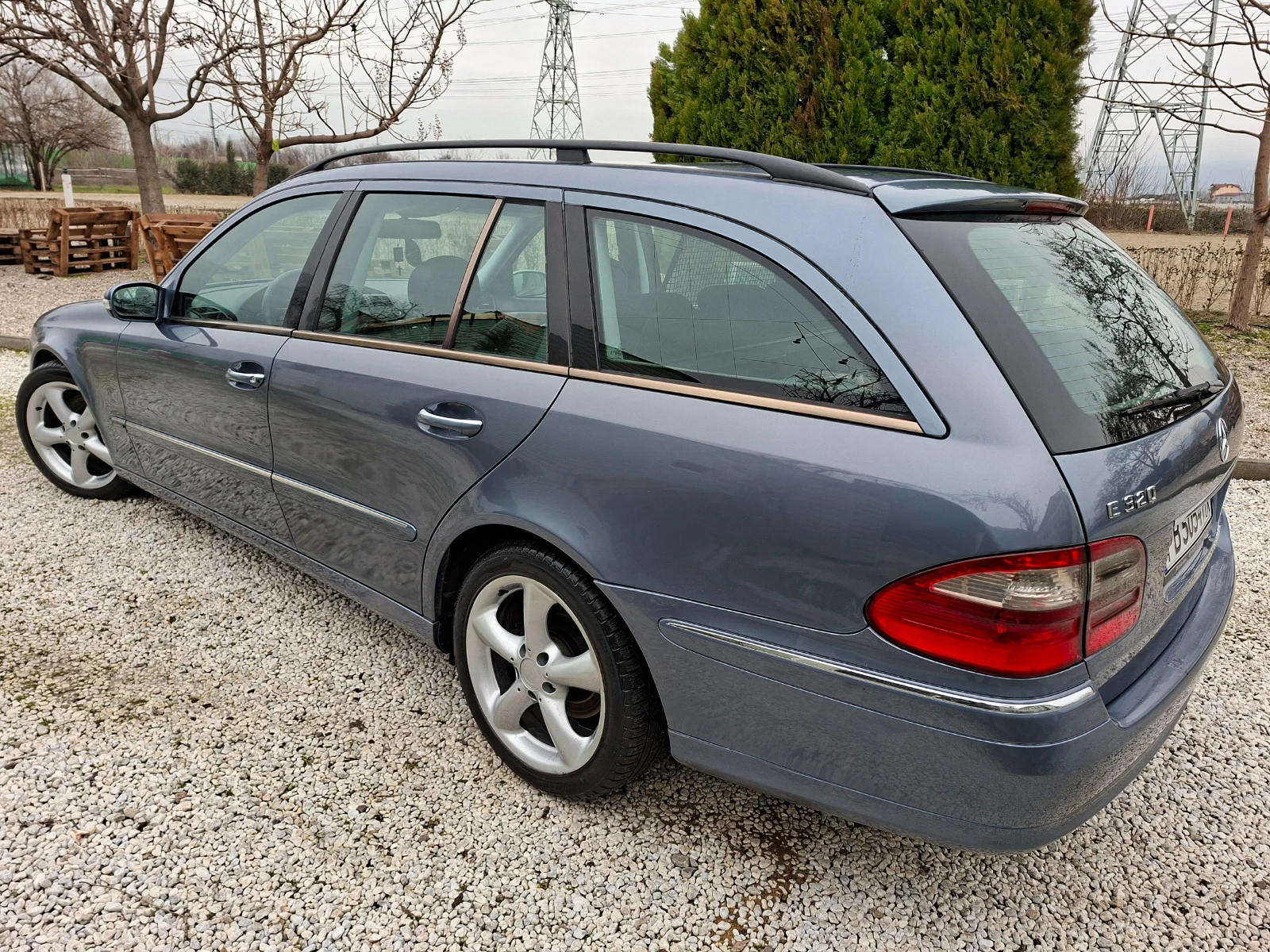 Mercedes-Benz E 320 CDI Редови - изображение 8