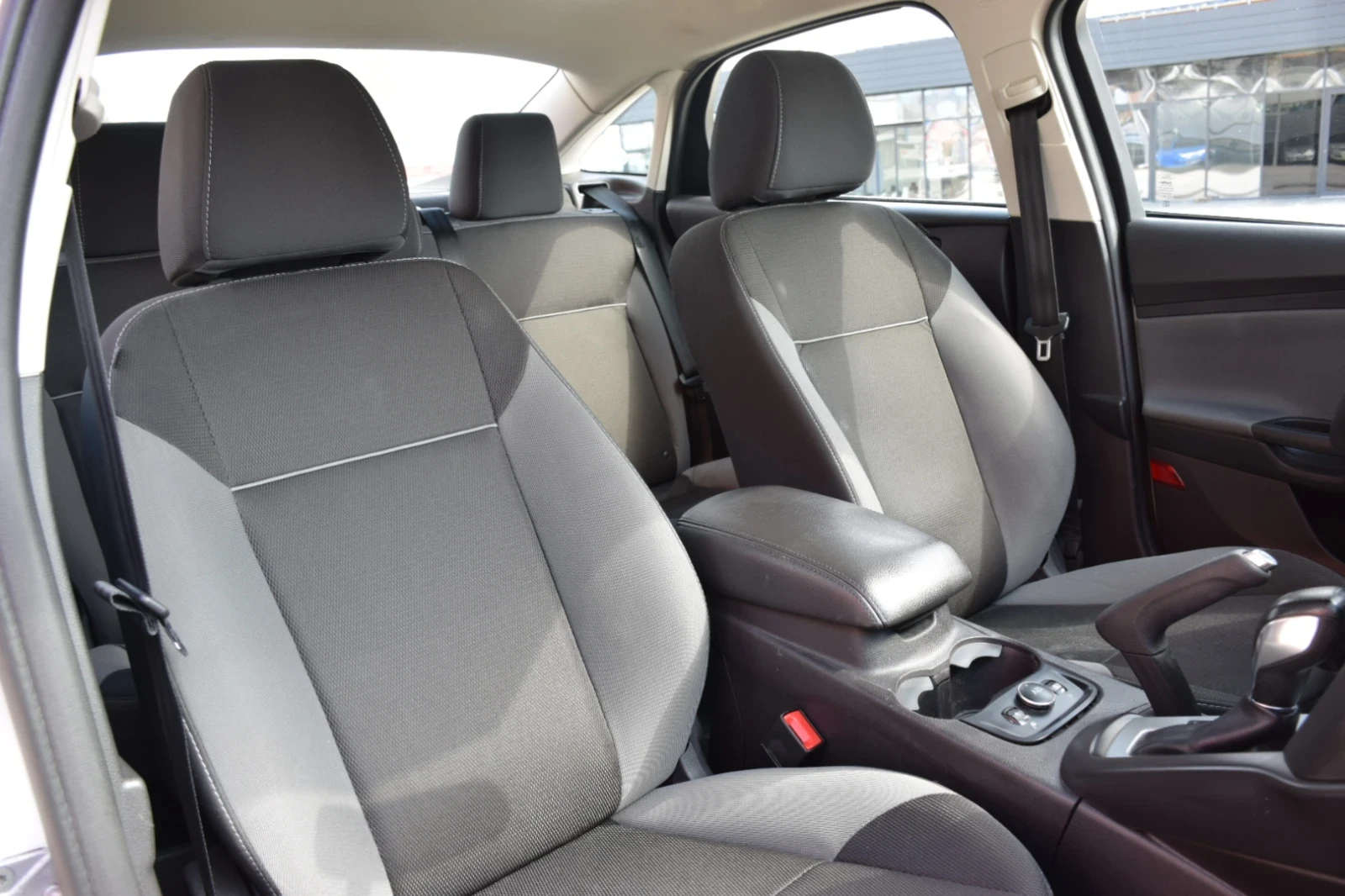 Ford Focus, снимка 11 - Автомобили и джипове - 53714939