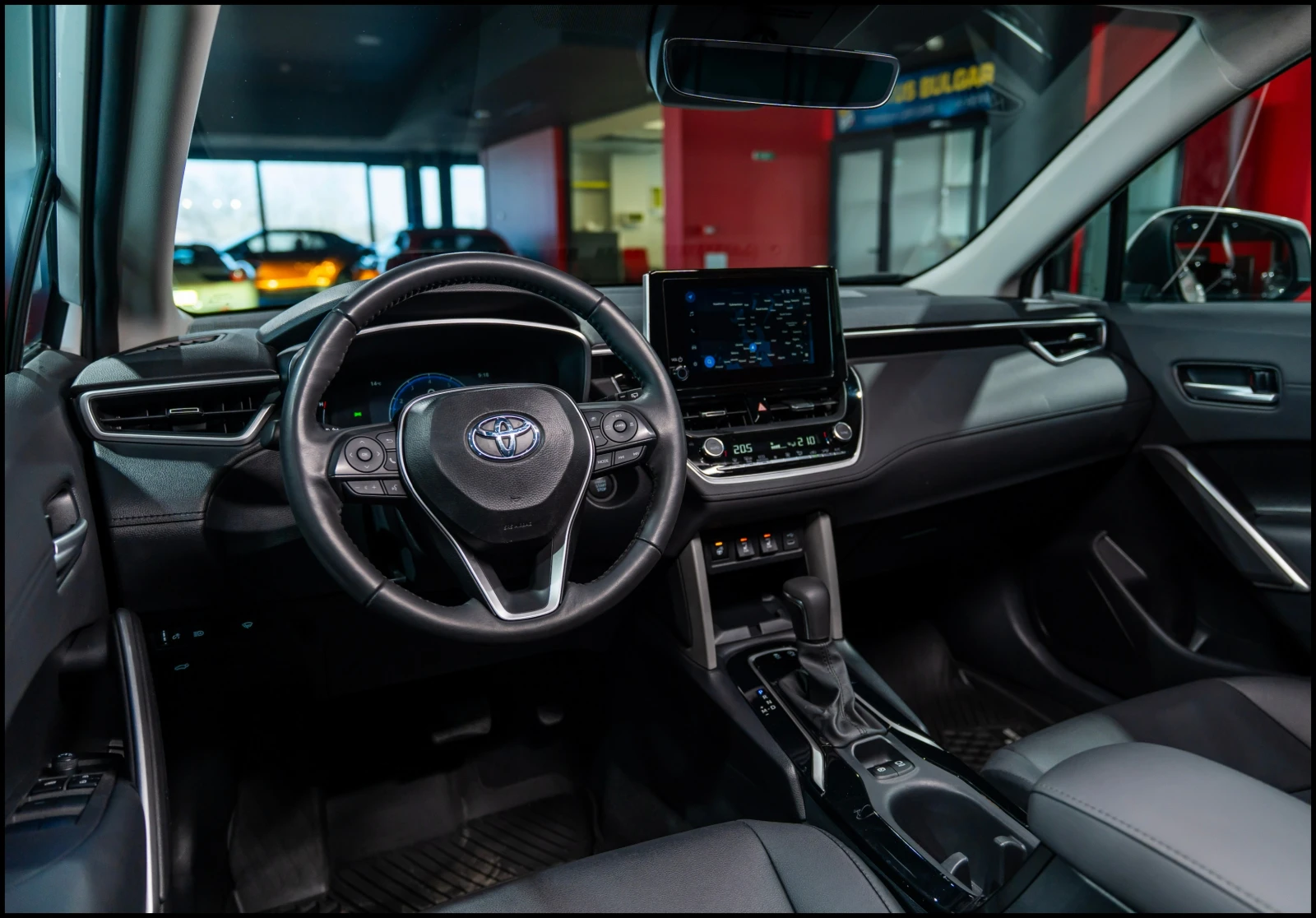 Toyota Corolla Cross XLE* AWD, снимка 10 - Автомобили и джипове - 53864481