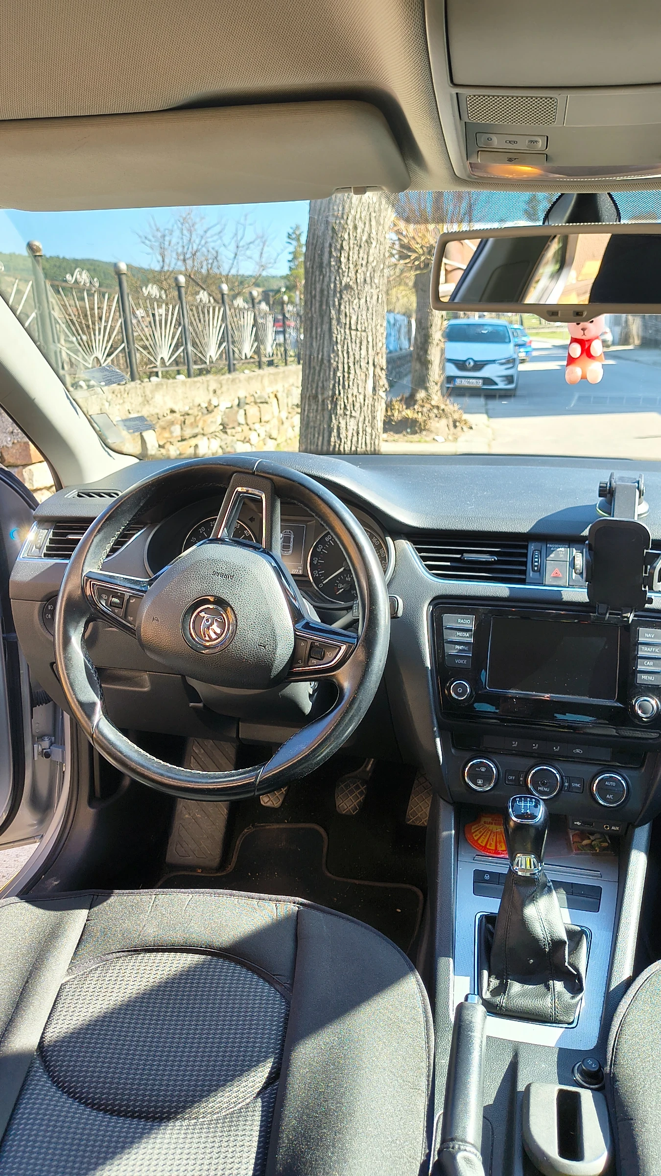 Skoda Octavia, снимка 11 - Автомобили и джипове - 54145035