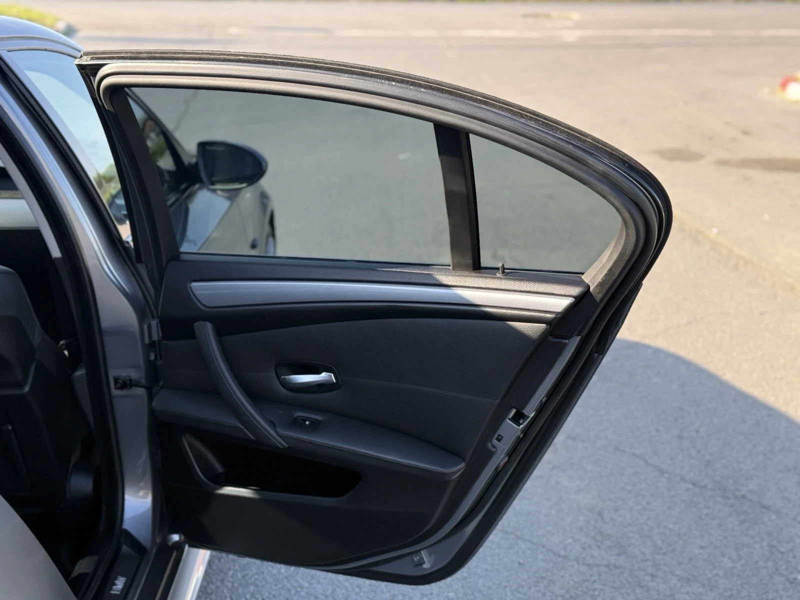 BMW 530, снимка 6 - Автомобили и джипове - 54230625