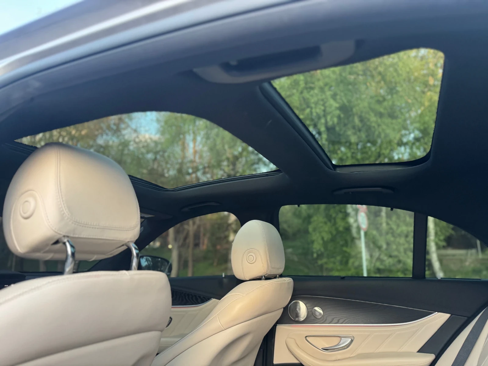 Mercedes-Benz E 53 AMG, снимка 12 - Автомобили и джипове - 54360402