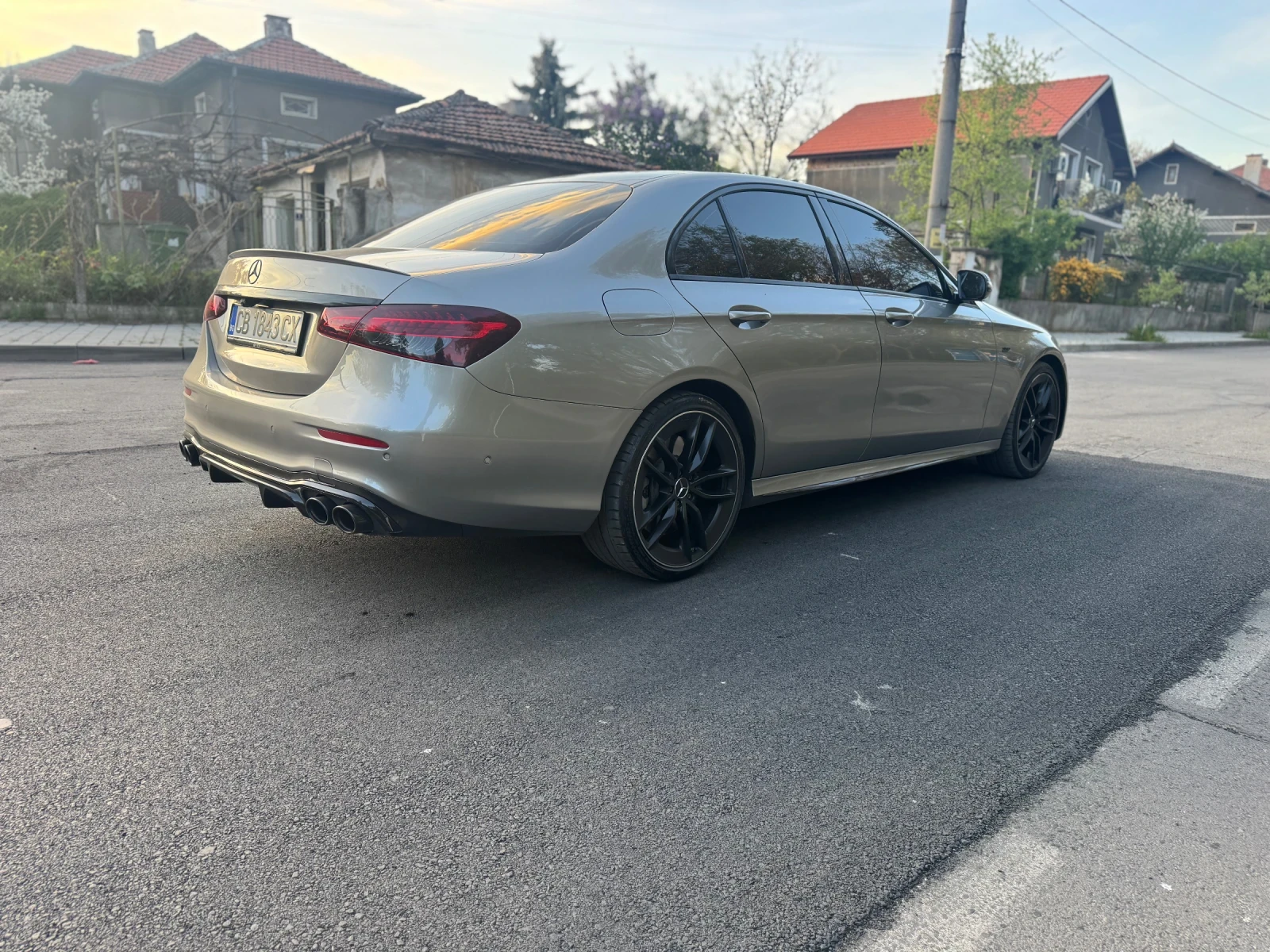 Mercedes-Benz E 53 AMG, снимка 3 - Автомобили и джипове - 54360402