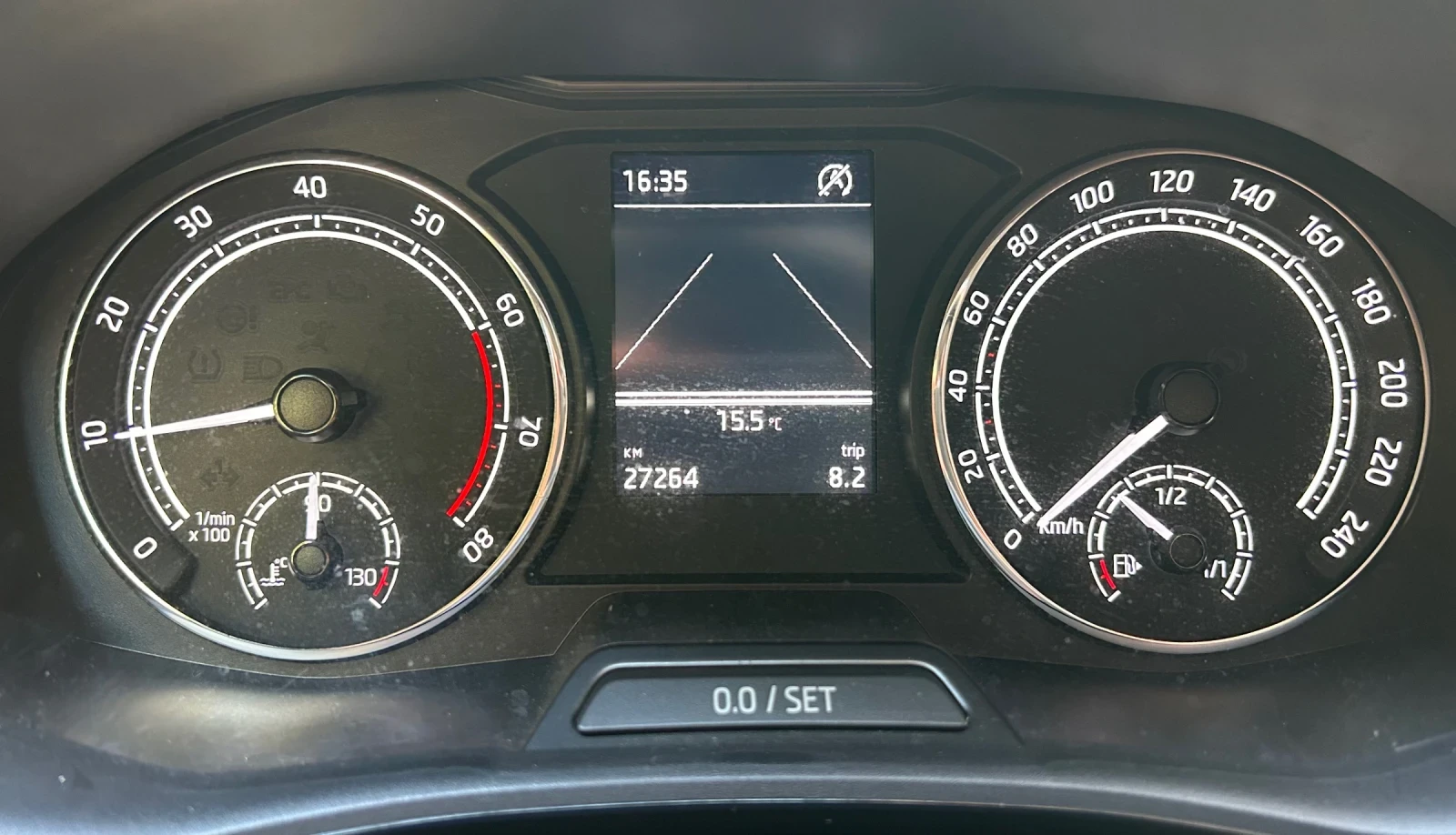 Skoda Fabia TSI Заводска гаранция, снимка 9 - Автомобили и джипове - 54731171
