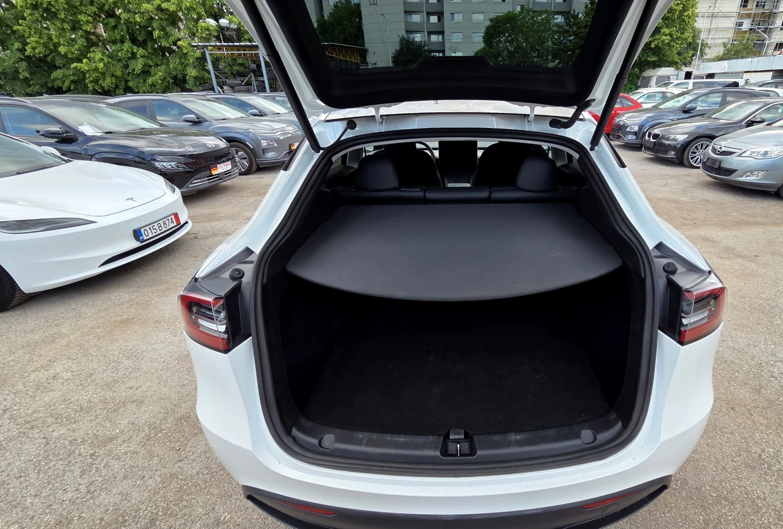 Tesla Model Y 2024/530p.s./Performance, снимка 11 - Автомобили и джипове - 54825678