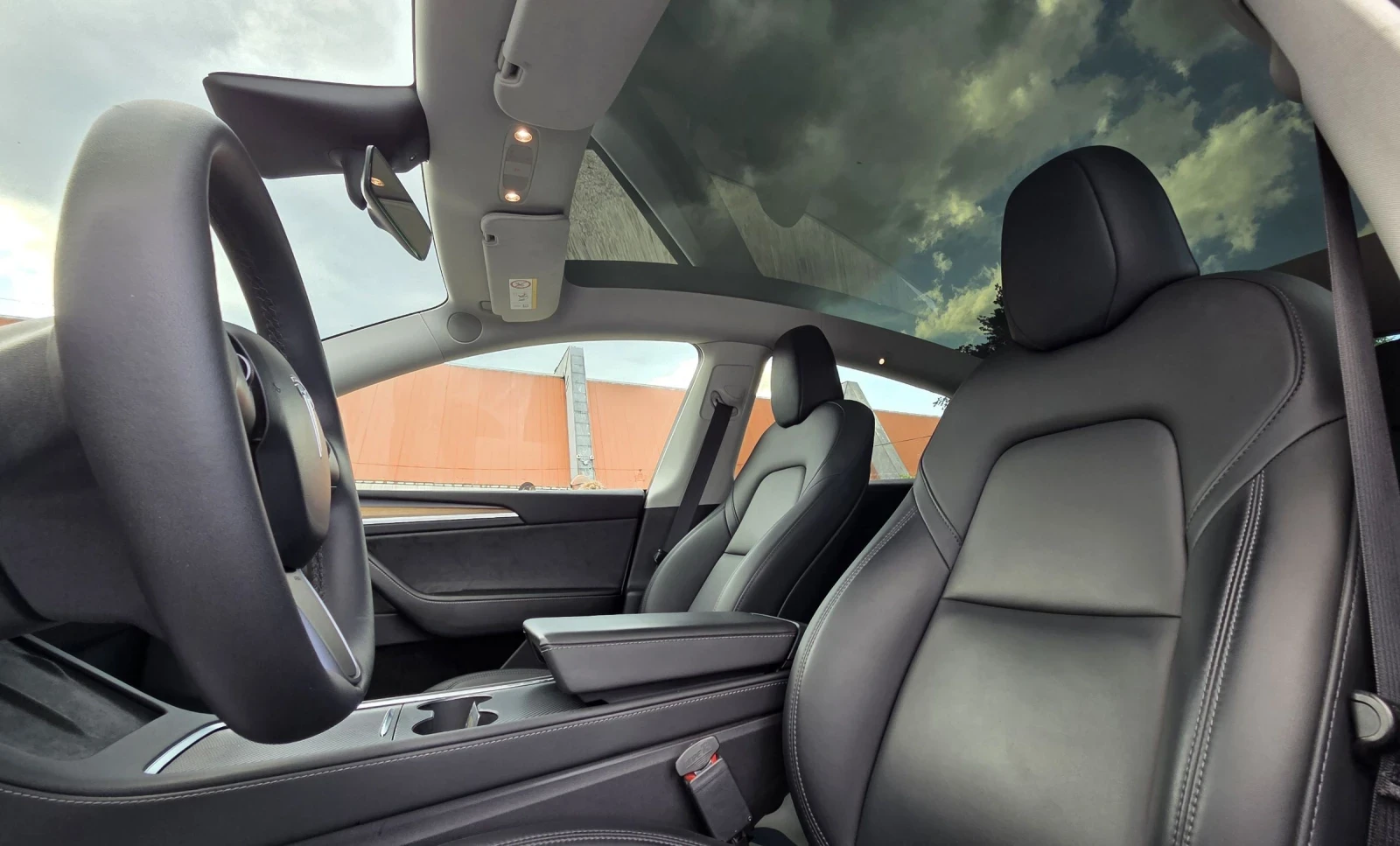 Tesla Model Y 2024/530p.s./Performance, снимка 9 - Автомобили и джипове - 54825678