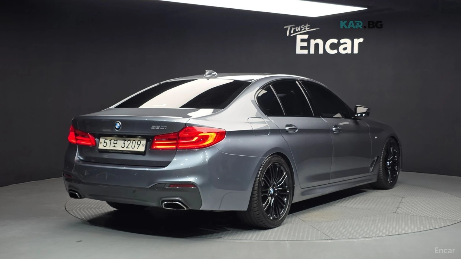 BMW 530 M SPORT* HEAD UP* PANO* ПОДГРЕВ* , снимка 2 - Автомобили и джипове - 54886818