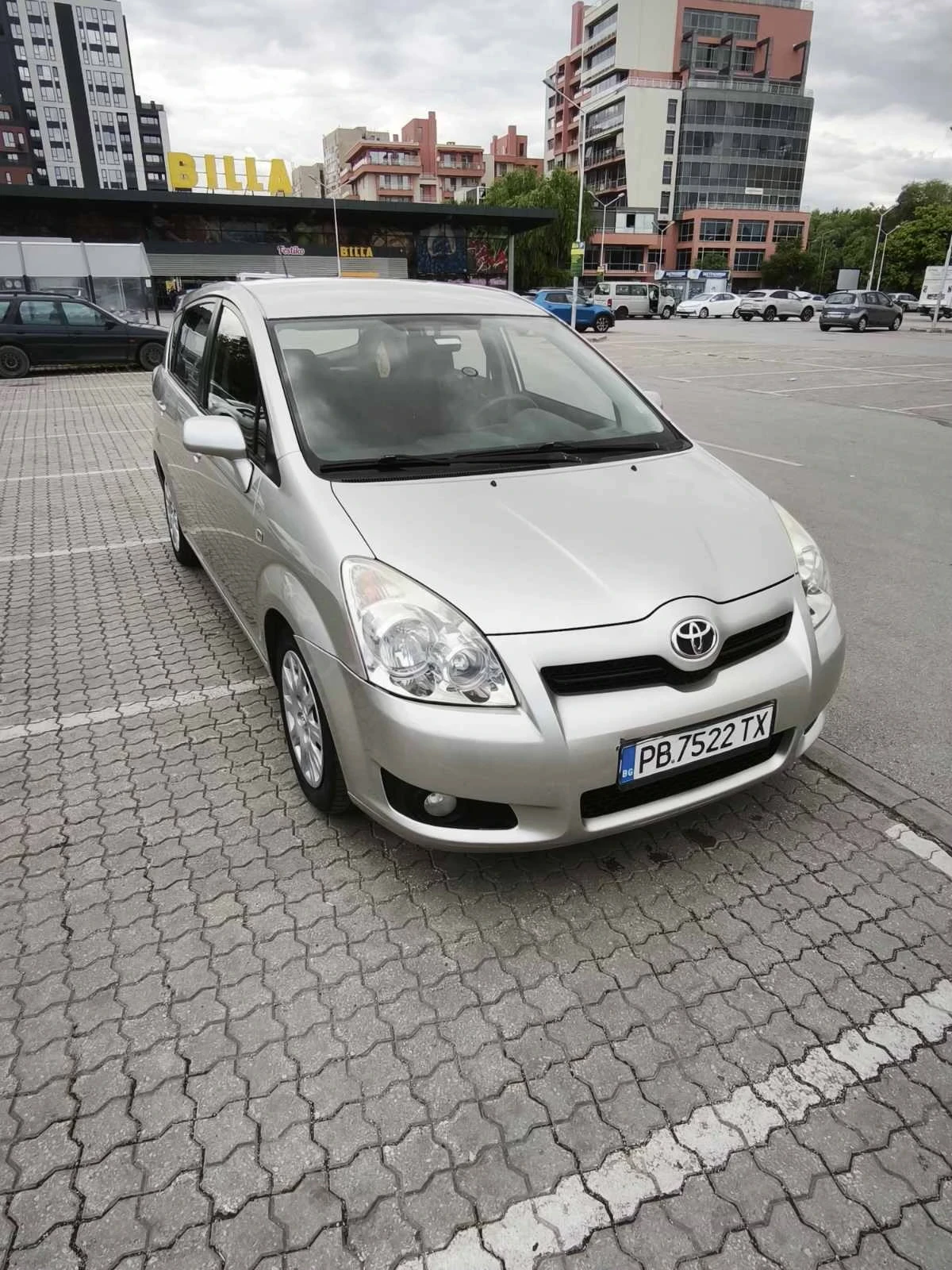 Toyota Corolla verso 2.2