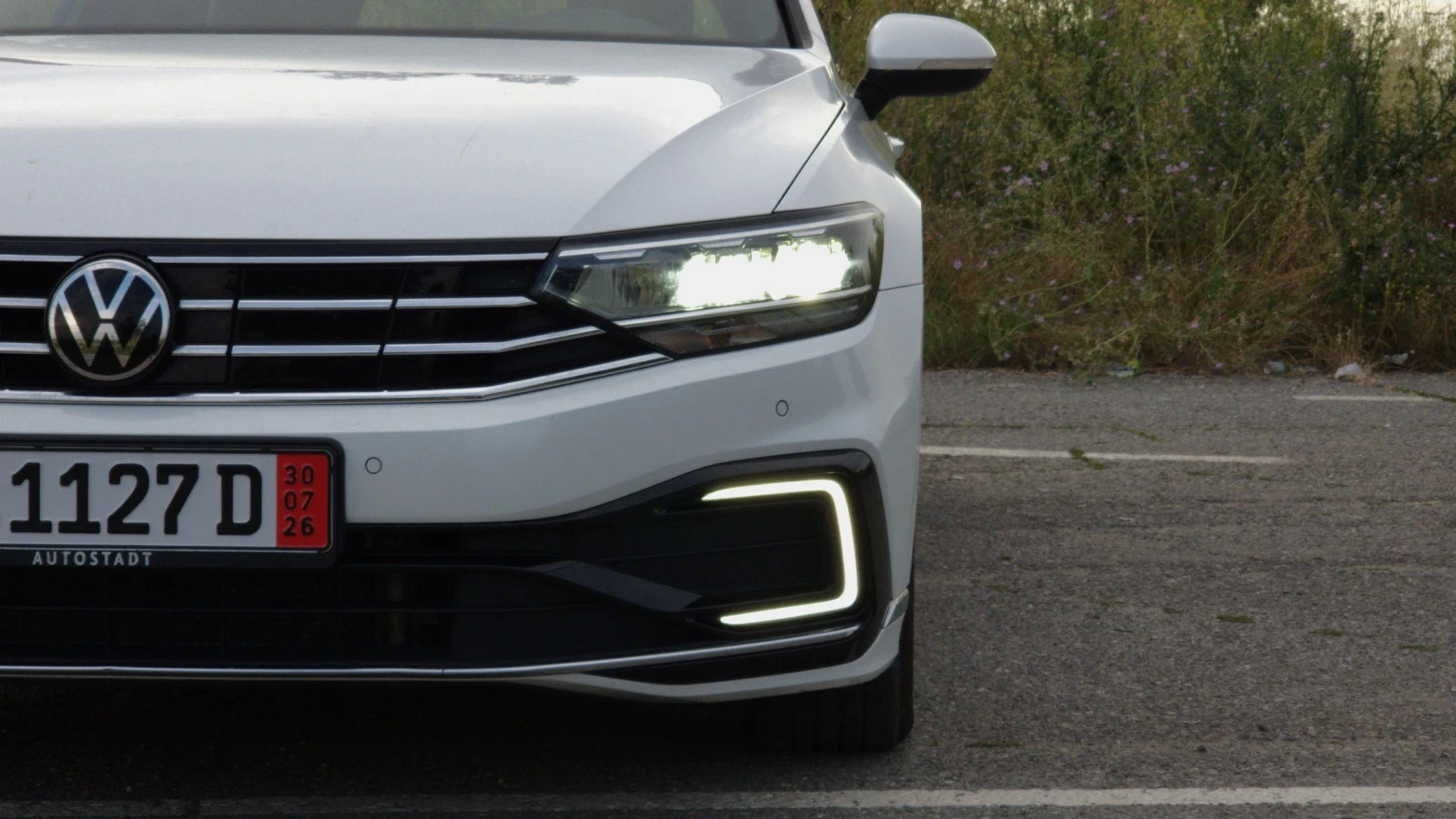 VW Passat GTE PLUG-IN HYBRID 1.4TSI, снимка 3 - Автомобили и джипове - 55149700