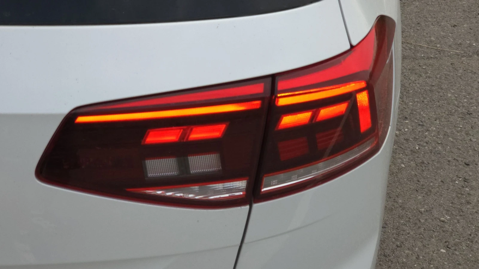 VW Passat GTE PLUG-IN HYBRID 1.4TSI, снимка 9 - Автомобили и джипове - 55149700
