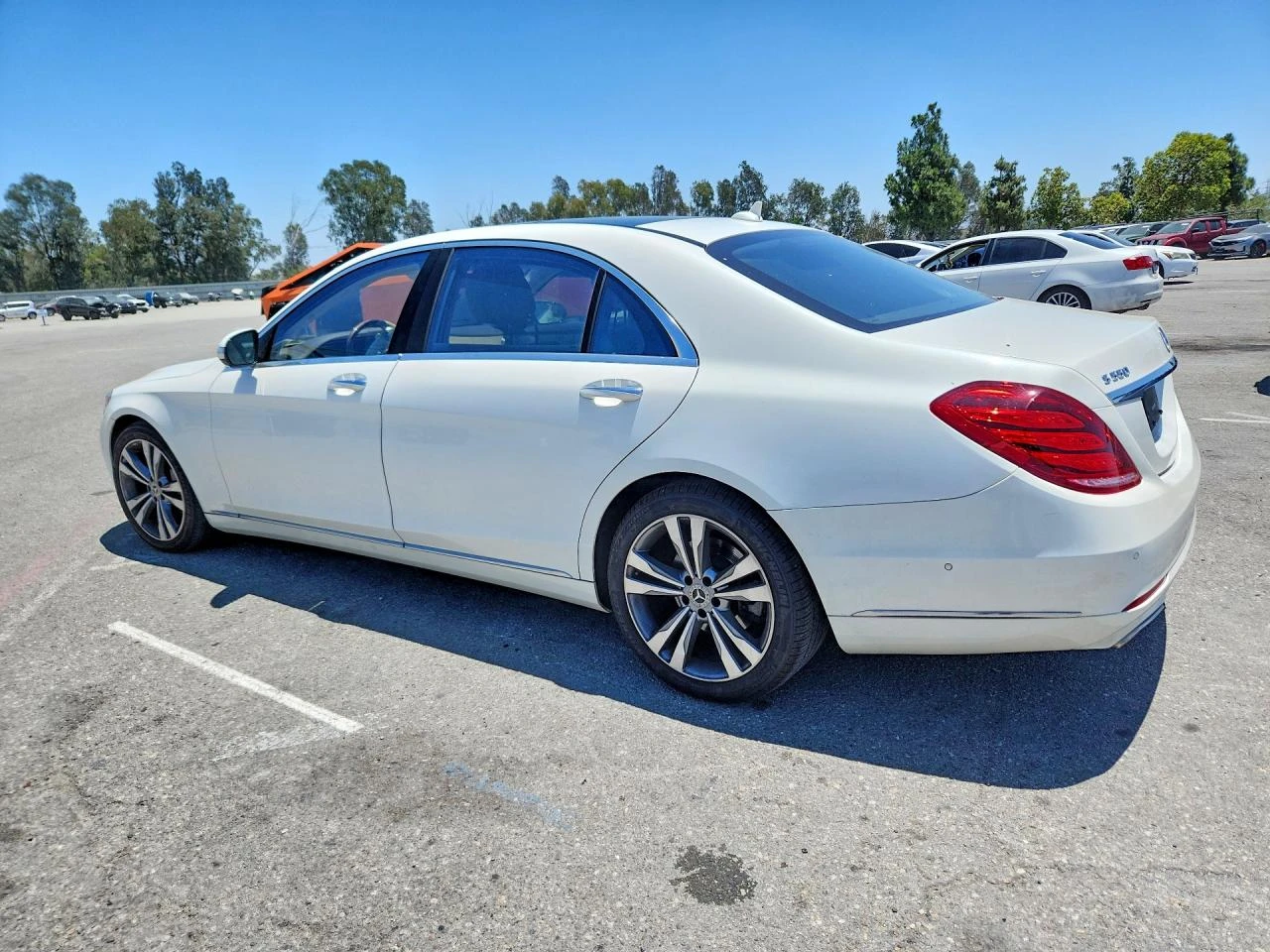 Mercedes-Benz S 550 AMG LINE/PANORAMA/360CAM/BURMESTER/FULL, снимка 4 - Автомобили и джипове - 55298371