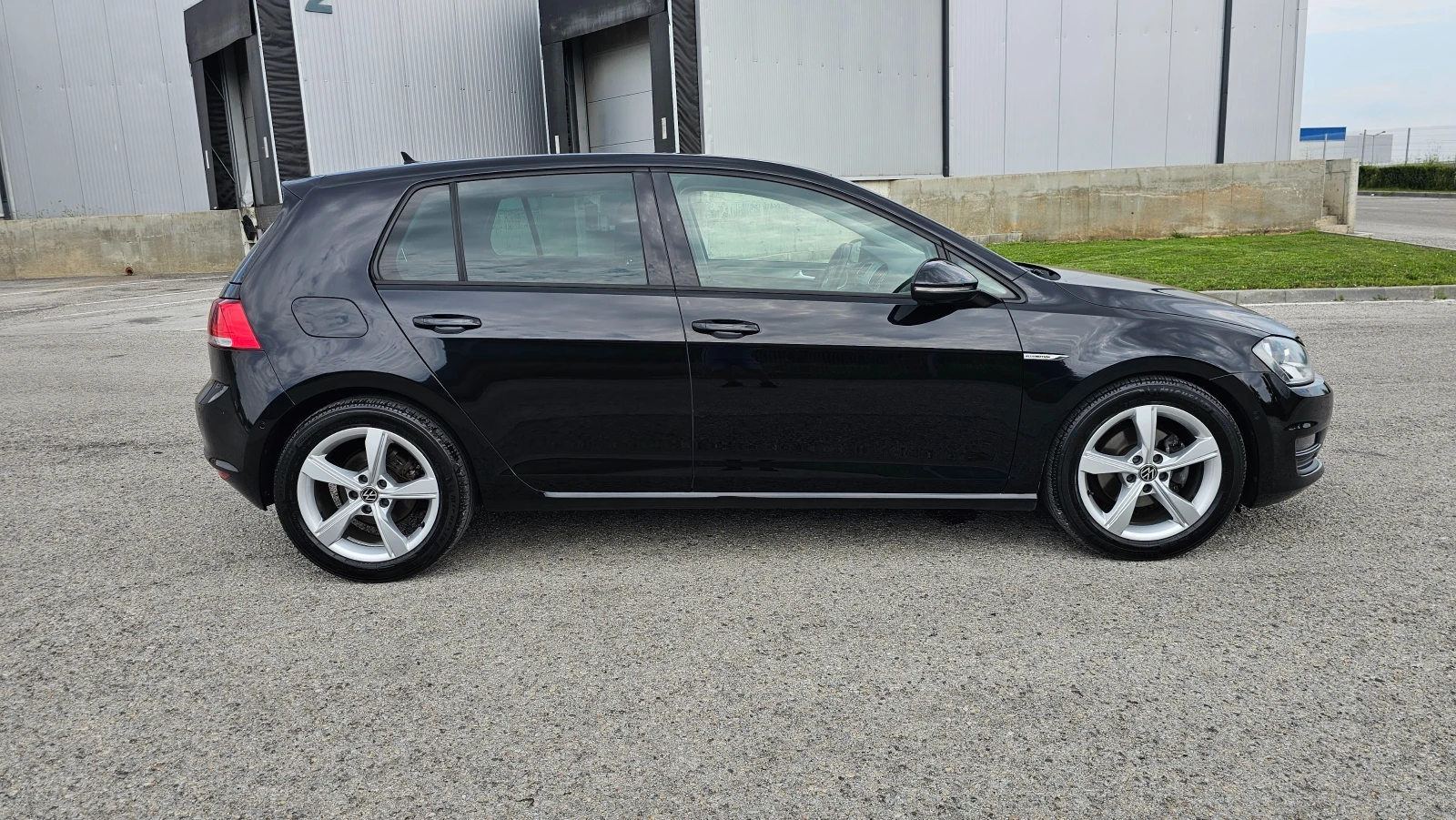 VW Golf 1.6 TDI Highline Navi 6ck | Mobile.bg � ����������� 6