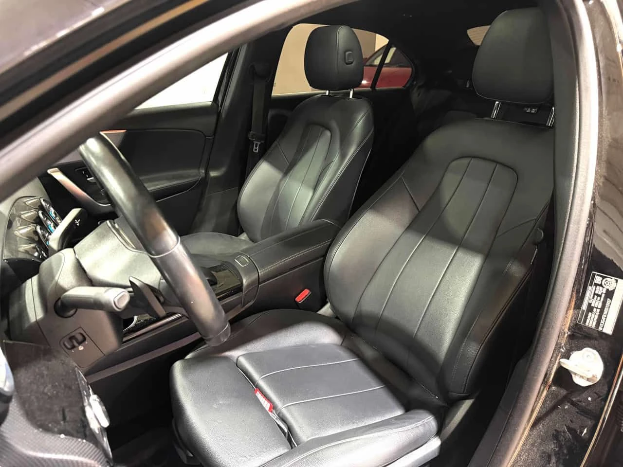 Mercedes-Benz A 220 * АВТОКРЕДИТ БЕЗ ПЪРВОНАЧАЛНА ВНОСКА* , снимка 5 - Автомобили и джипове - 55499586