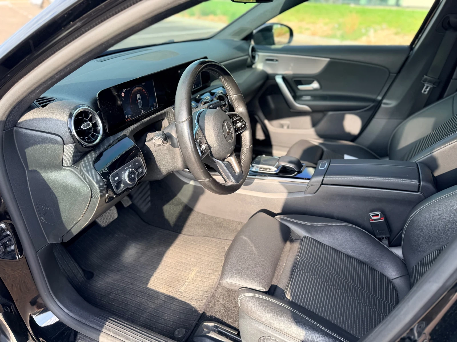 Mercedes-Benz A 200 -Sport edition-Всичко платено-обслужен-Лизинг, снимка 7 - Автомобили и джипове - 55809514