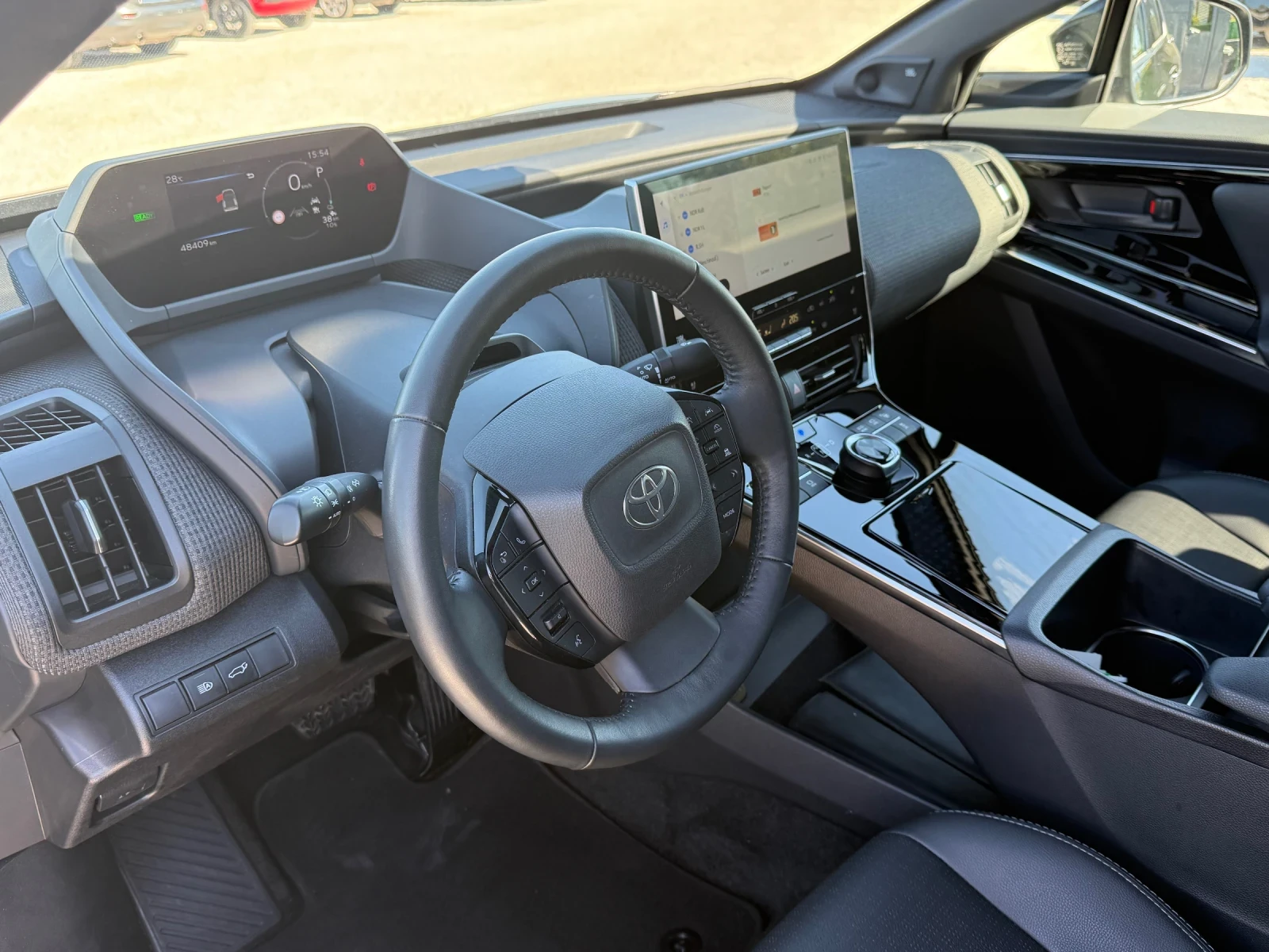 Toyota bZ4X Европа* JBL* Multi-Led* 360* FULL екстри* , снимка 9 - Автомобили и джипове - 56128779