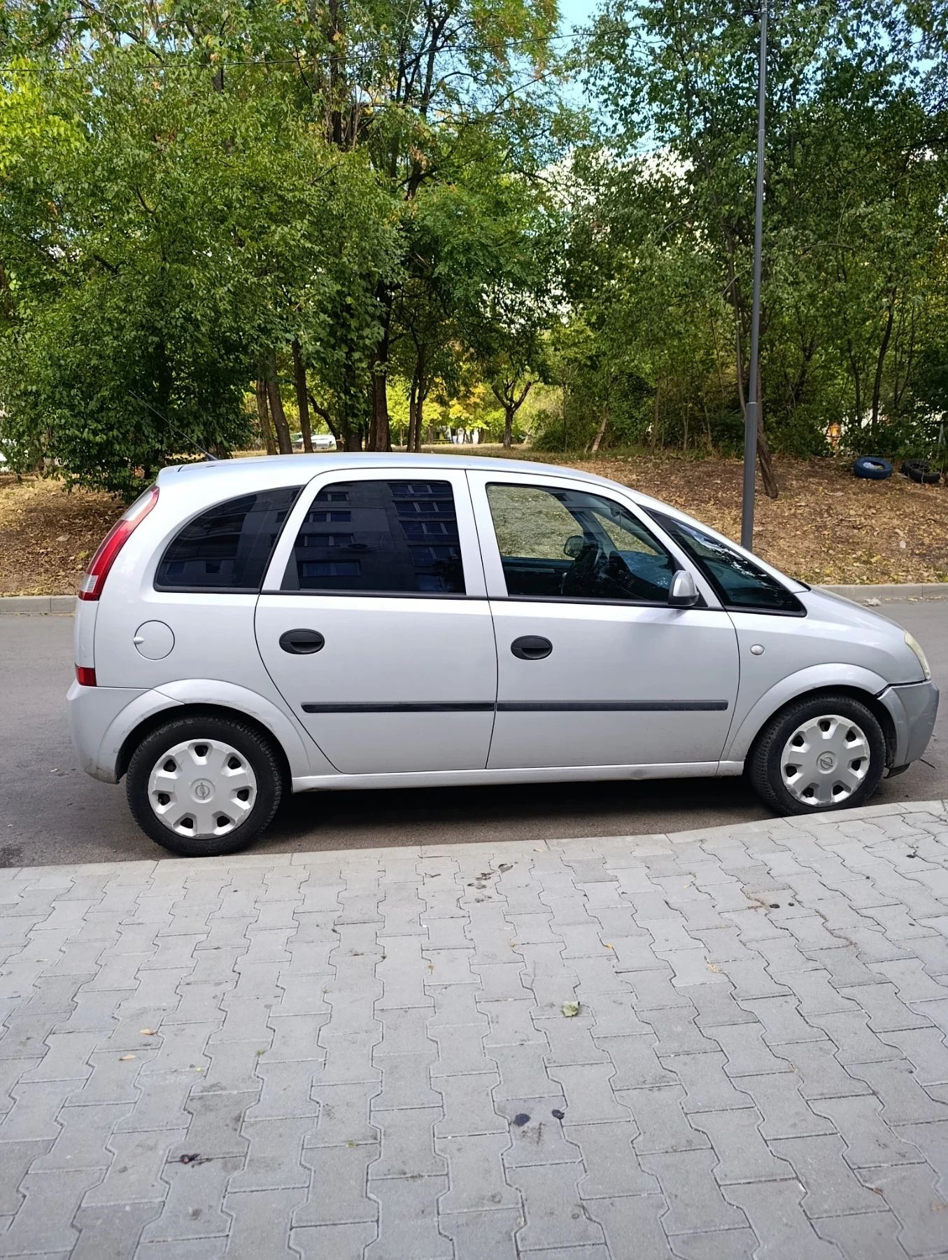 Opel Meriva, снимка 2 - Автомобили и джипове - 56180248
