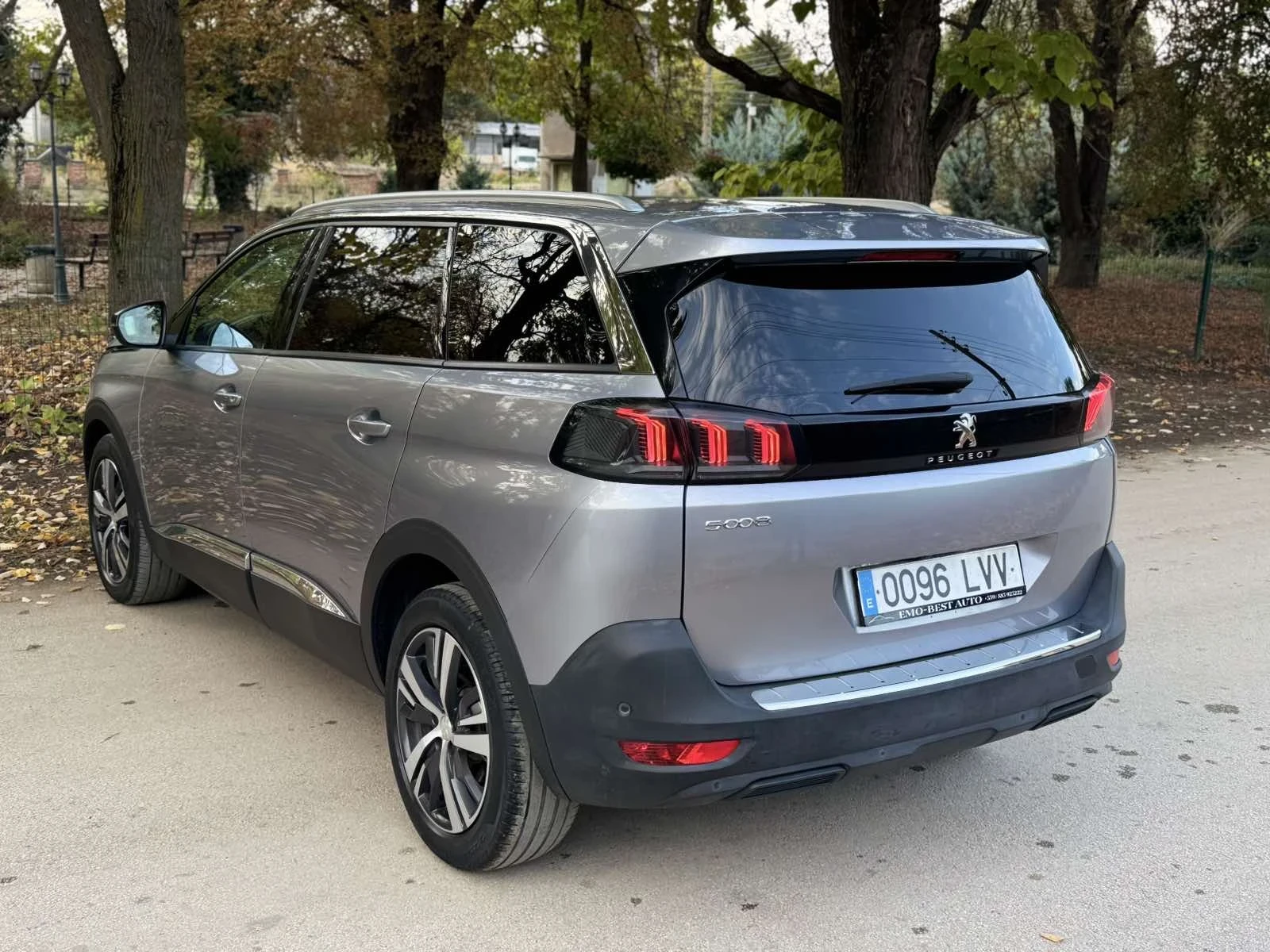 Peugeot 5008 80000��!* 7�����* CARPLAY | Mobile.bg � ����������� 6