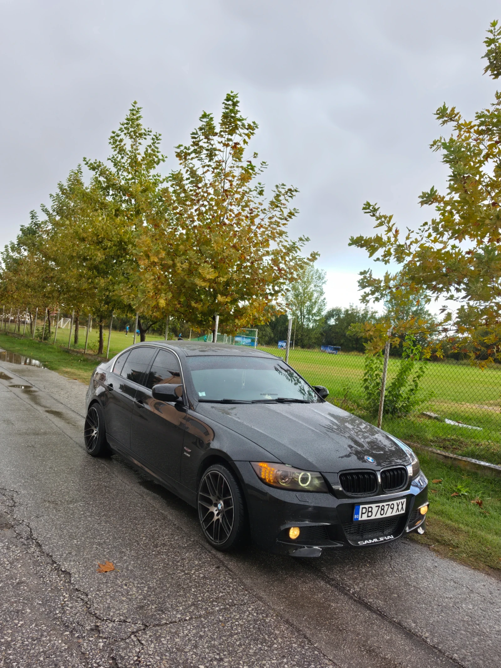 BMW 330 BMW 330xd LCI M PACK 2011г, снимка 2 - Автомобили и джипове - 56546292