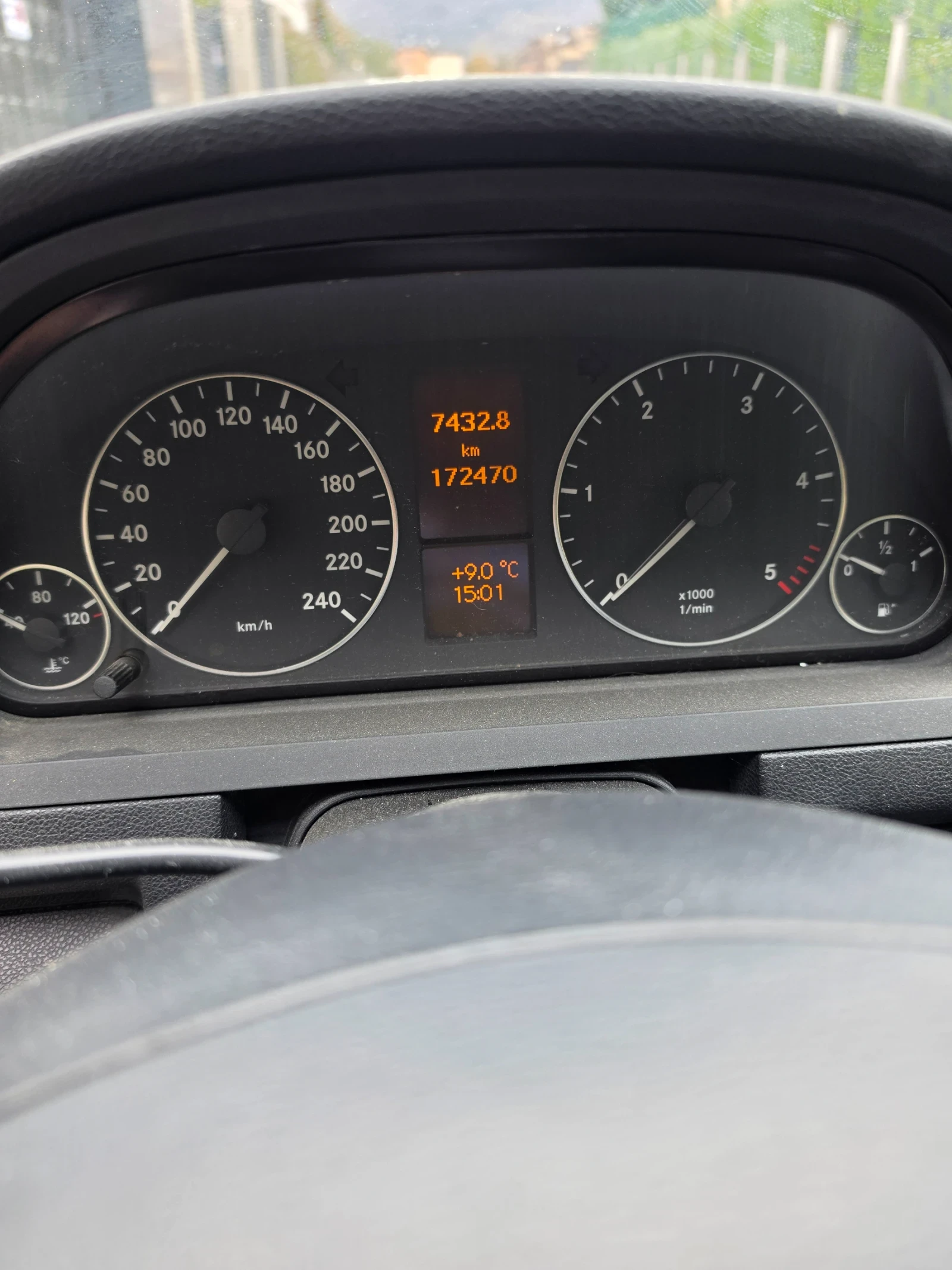 Mercedes-Benz A 180, снимка 13 - Автомобили и джипове - 56680281