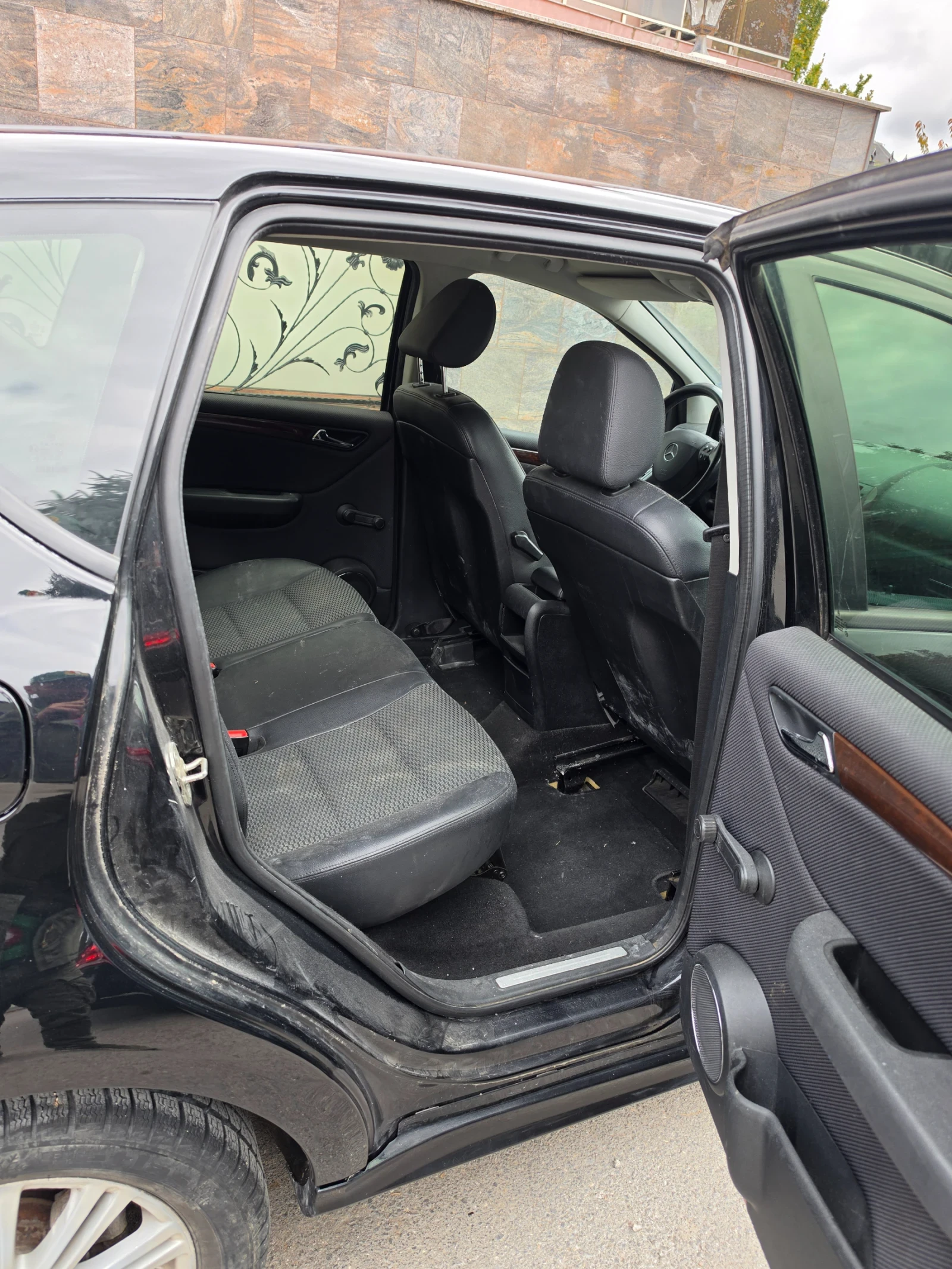 Mercedes-Benz A 180, снимка 11 - Автомобили и джипове - 56680281