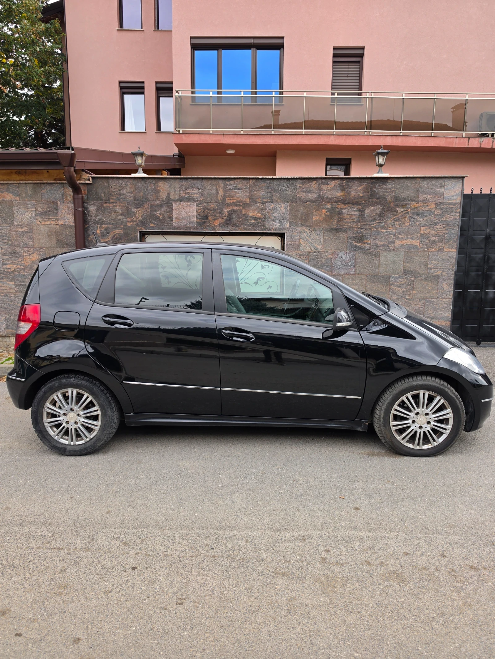 Mercedes-Benz A 180, снимка 4 - Автомобили и джипове - 56680281