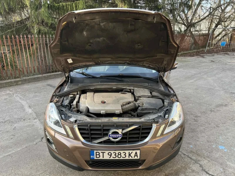 Volvo XC60, снимка 6 - Автомобили и джипове - 47552065