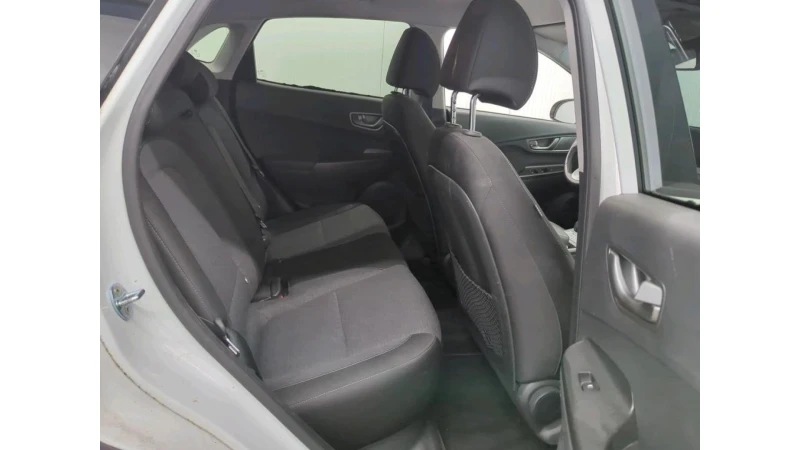 Hyundai Kona 204 hp, снимка 7 - Автомобили и джипове - 53071768