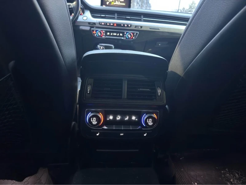 Audi Q7 CARFAX* АВТОФИНАНСИРАНЕ БЕЗ ПЪРВОНАЧАЛНА ВНОСКА, снимка 11 - Автомобили и джипове - 53163217