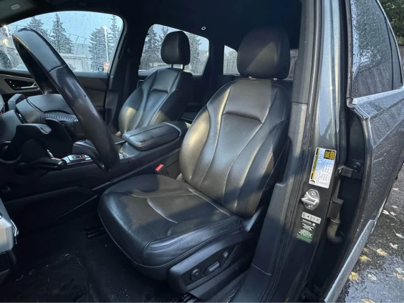 Audi Q7 CARFAX* АВТОФИНАНСИРАНЕ БЕЗ ПЪРВОНАЧАЛНА ВНОСКА, снимка 6 - Автомобили и джипове - 53163217