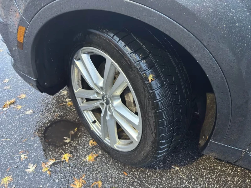 Audi Q7 CARFAX* АВТОФИНАНСИРАНЕ БЕЗ ПЪРВОНАЧАЛНА ВНОСКА, снимка 4 - Автомобили и джипове - 53163217