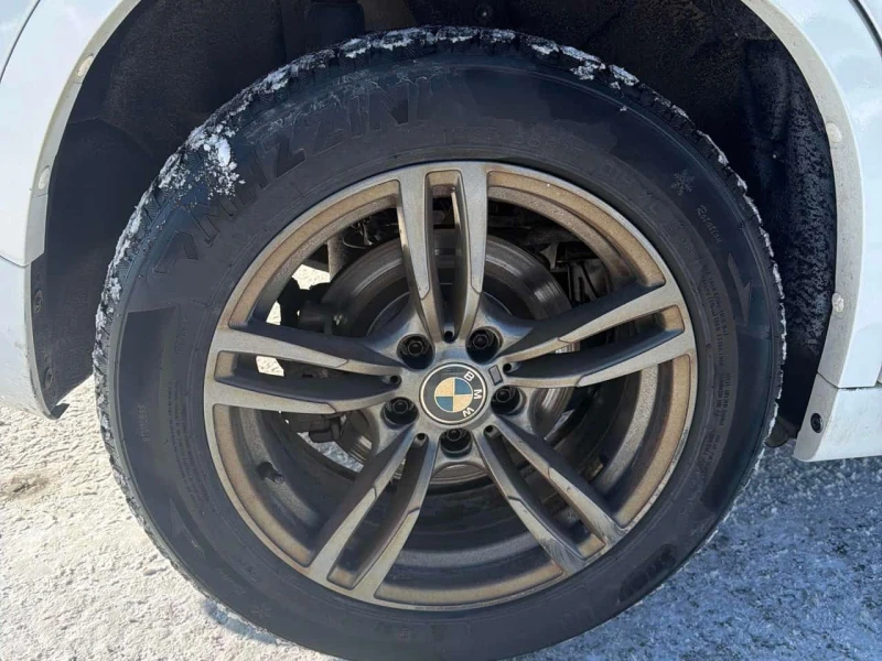 BMW X1 * xDrive28i * CARFAX * М-ПАКЕТ* ПОДГРЕВ* , снимка 7 - Автомобили и джипове - 53558649