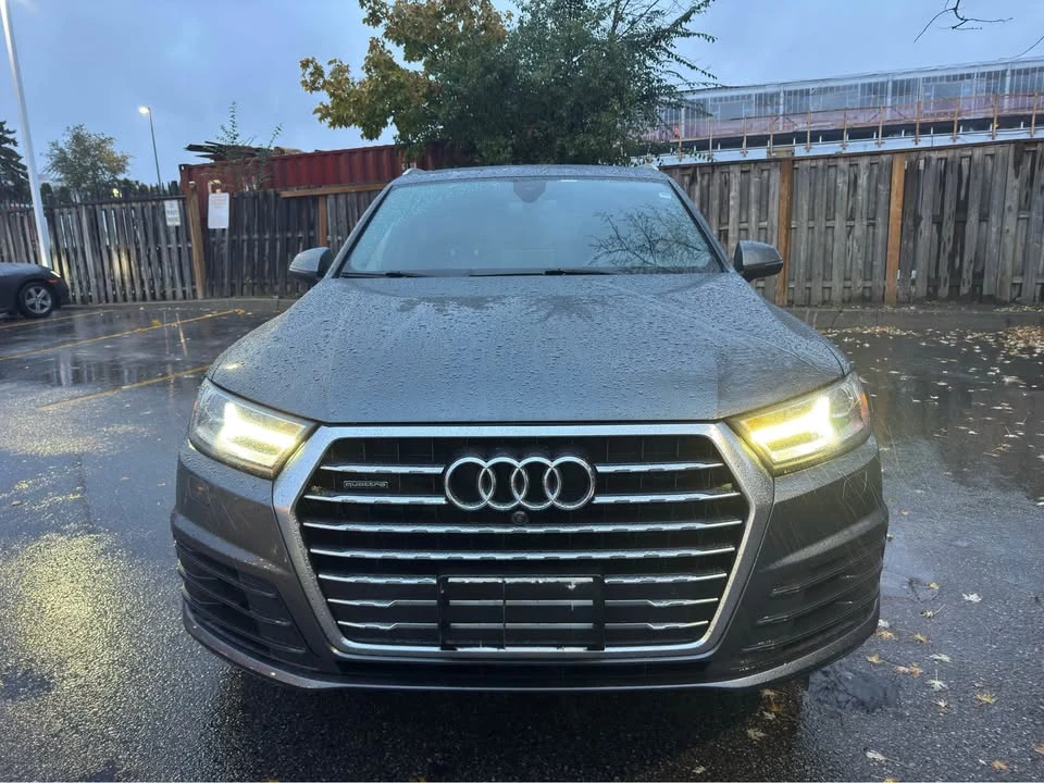 Audi Q7 CARFAX* АВТОФИНАНСИРАНЕ БЕЗ ПЪРВОНАЧАЛНА ВНОСКА, снимка 1