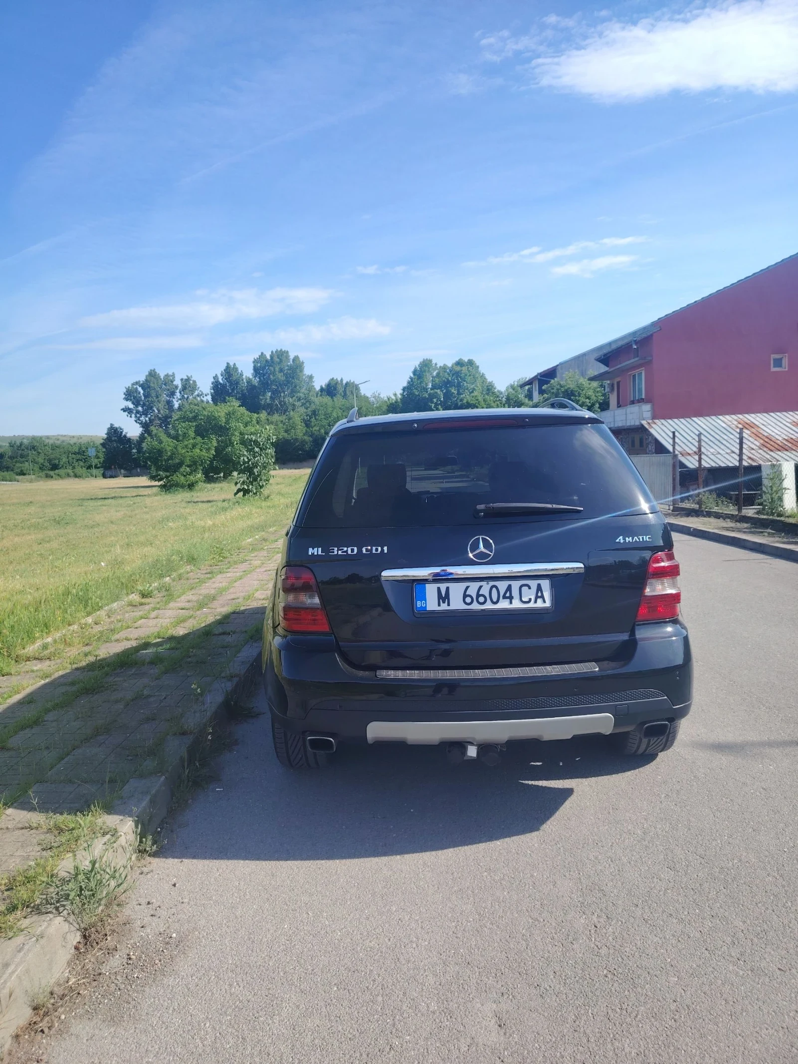 Mercedes-Benz ML 320, снимка 4 - Автомобили и джипове - 55155841