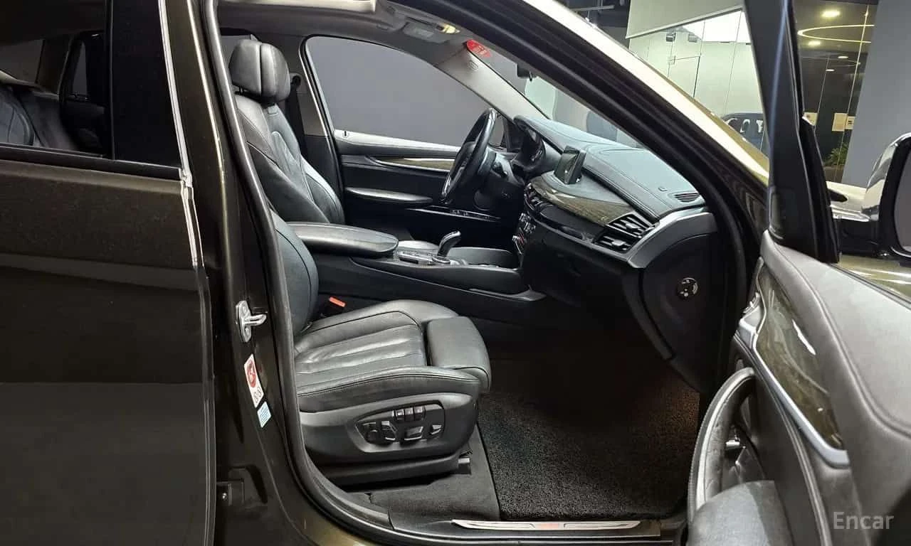 BMW X6 * xDrive 40d * CARFAX * ���� �� �� | Mobile.bg � ����������� 11