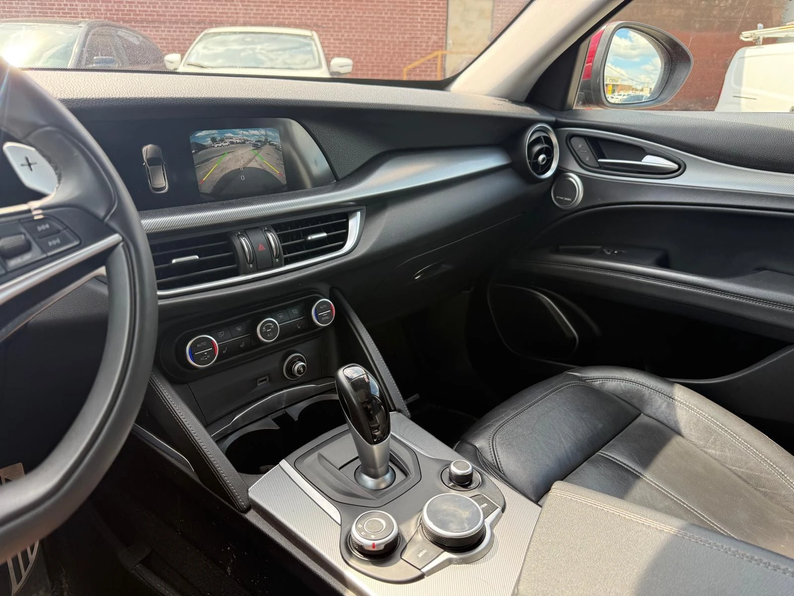 Alfa Romeo Stelvio * Sport * АВТОКРЕДИТ * ГЛАВНО ПРЕДСТАВИТЕЛСТВО, снимка 13 - Автомобили и джипове - 55987890