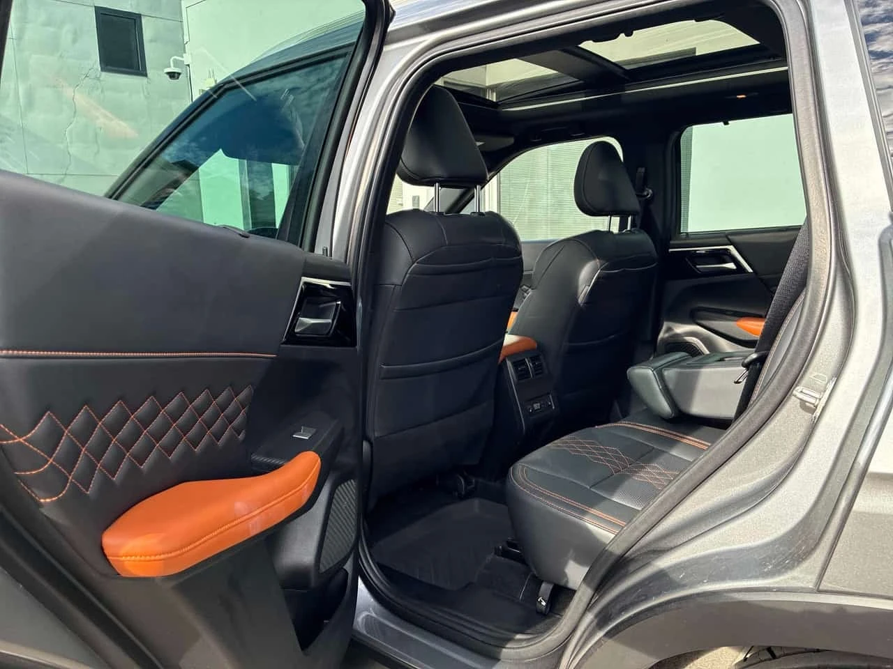 Mitsubishi Outlander * GT * CARFAX * , снимка 12 - Автомобили и джипове - 56214452