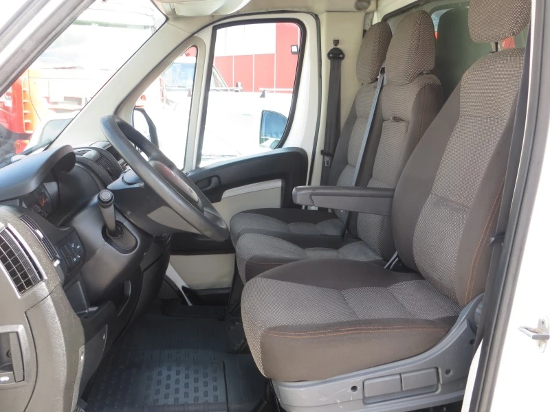 Peugeot Boxer 2.0 HDI Euro 6b БОРДОВИ, снимка 7 - Бусове и автобуси - 41756818