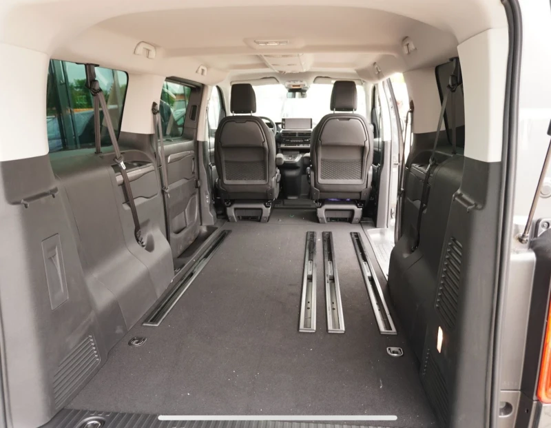 Fiat Ulysse 2.0 BlueHDI 180hp 8AT, фабрично нов, гаранция, фул, снимка 8 - Бусове и автобуси - 52013999