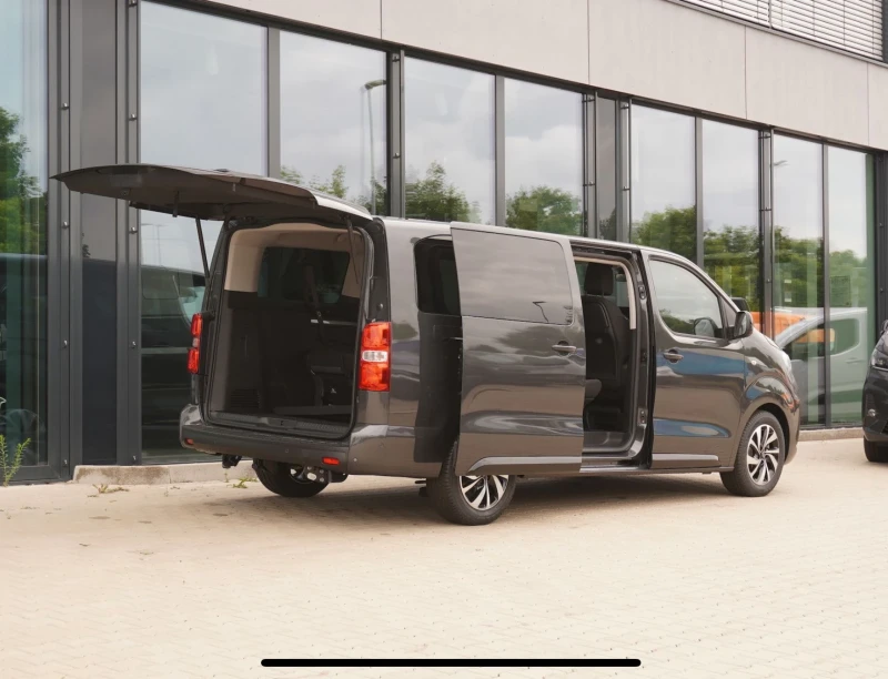 Fiat Ulysse 2.0 BlueHDI 180hp 8AT, фабрично нов, гаранция, фул, снимка 6 - Бусове и автобуси - 52013999